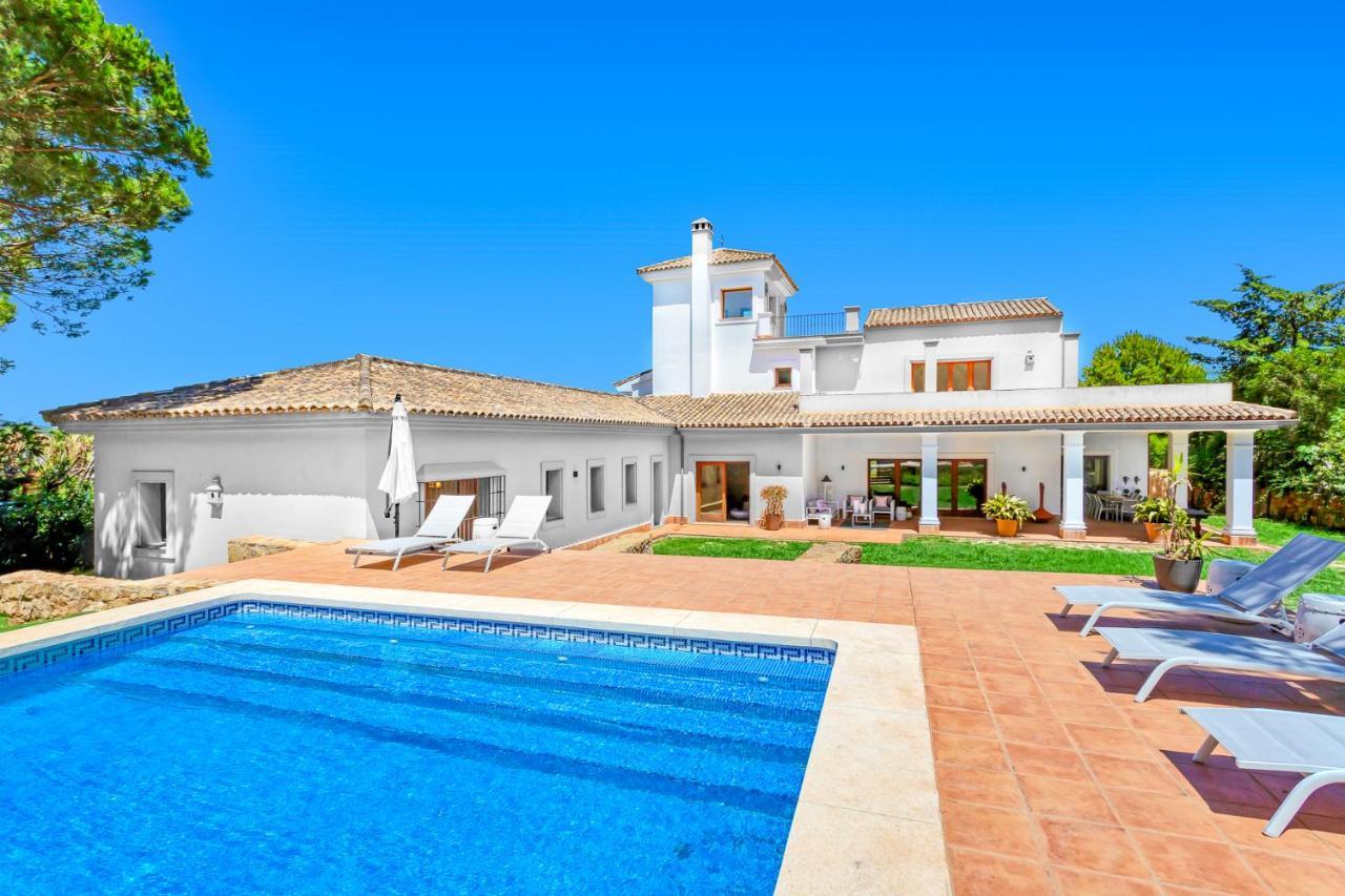 Yolo Spaces - Sotogrande - White House Villa سان روكي المظهر الخارجي الصورة